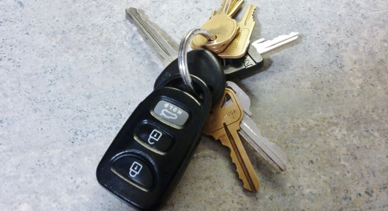 You are currently viewing How to get back into a car after you’ve locked yourself out